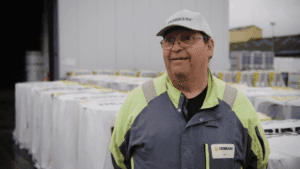 FINN_BCLOSE_EDIT_V06.00_00_37_20.Still003 FINN_BCLOSE_EDIT_V06.00_00_37_20.Still003